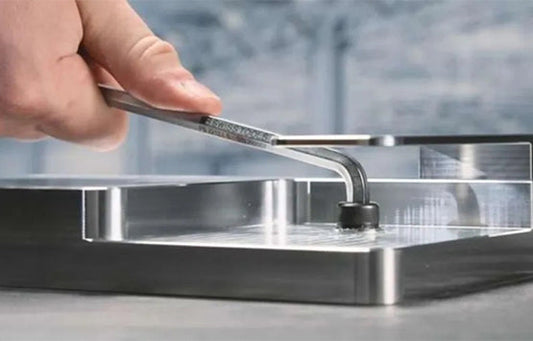 +10°, Making It Easy to Handle During Operation! - PB Swiss Tools